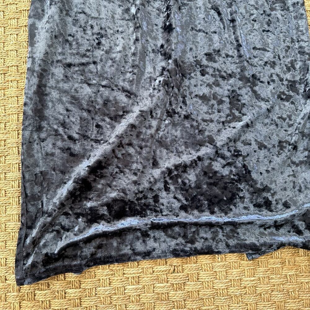 NWT Paper Crane Crushed Velvet Navy Blue Slip Dress Women’s Size Small - Picture 10 of 15